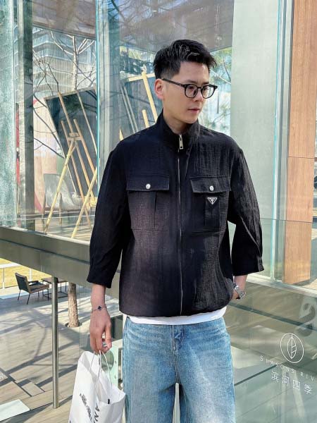 2025年4月8日入荷新作Pradaジャケット高級品/LD工場