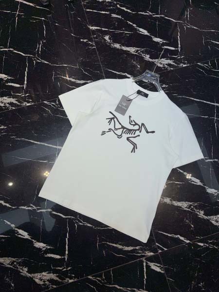 2025年4月8日入荷新作ARCTERYX半袖 Tシャツ高級品/MP工場