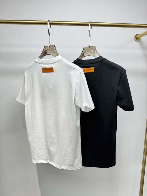 2025年4月23日入荷新作Louis Vuitton半袖Tシャツ 原版复刻高級品超厳選★入手困難/誕生日プレゼント/yinx工場
