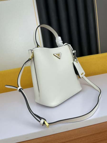 2025年4月27日入荷新作 PRADA 新品Double Saffiano 1BA213#   SIZE: ：23*13*22 cm  /XX工場