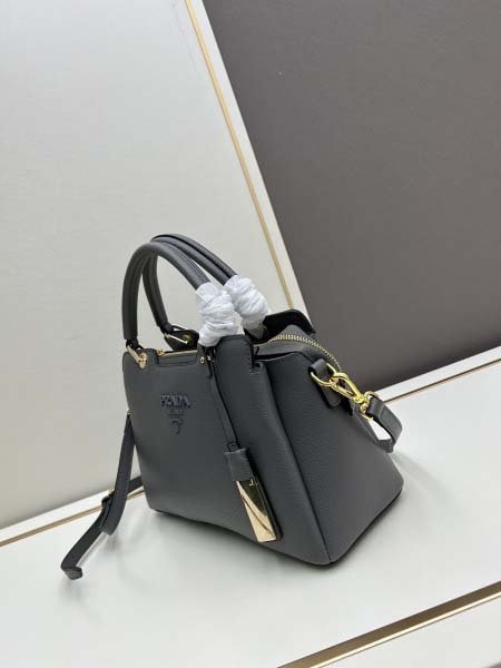 2025年4月27日入荷新作PRADA  バッグ牛革 SIZE::30/21/13c m  /XX工場