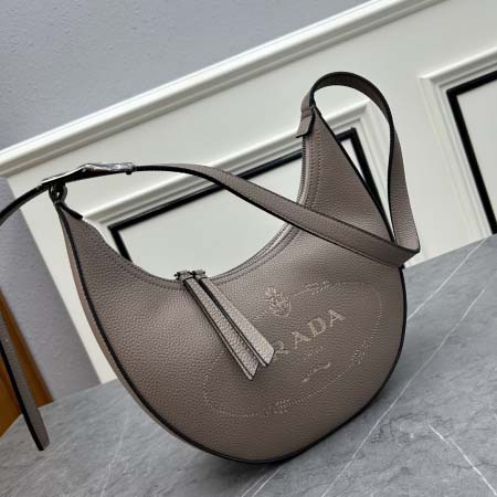 2025年4月27日入荷新作 PRADA バッグ   SIZE::28*18*10cm   /XX工場