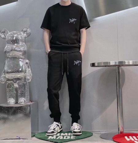 2025年4月2日入荷新作ARCTERYX夏メンズ 上下セッ...