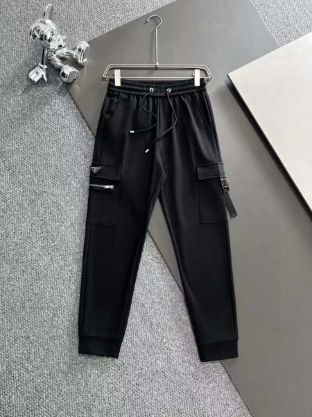 2025年4月2日入荷新作PRADAスウェットパンツ M-3...