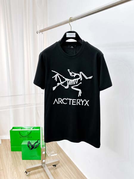 2025年4月4日入荷新作ARCTERYX半袖 Tシャツ高級...