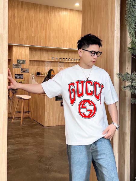 2025年4月4日入荷新作Gucci半袖 Tシャツ高級品/L...
