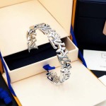 2025年4月4日入荷新品Louis Vuitton腕輪/ブレスレットギフト/誕生日/記念品/アクセサリーxin工場