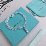 2025年4月4日入荷新品Tiffanyブレスレットギフト/誕生日/記念品/アクセサリーxin工場