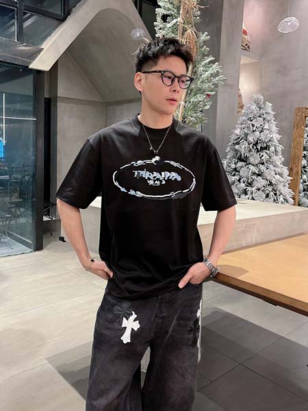 2025年4月6日入荷新作Prada半袖 Tシャツ高級品/L...