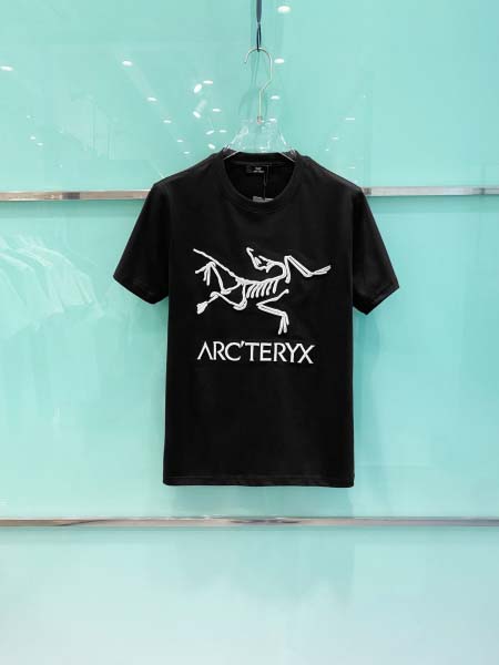 2025年4月6日入荷新作ARCTERYX 半袖 Tシャツ高...