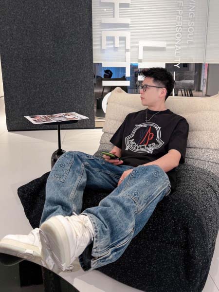 2025年4月6日入荷新作Moncler半袖 Tシャツ高級品...