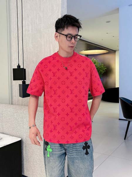 2025年4月6日入荷新作Louis Vuitton半袖 T...