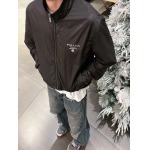 2025年4月8日入荷新作Pradaジャケット高級品/LD工場