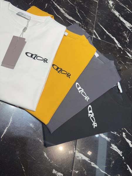2025年4月8日入荷新作Dior半袖 Tシャツ高級品/MP...