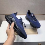 2025年4月10日入荷新品monclerおすすめ人気メンズ靴本革製ギフト/誕生日/TL工場