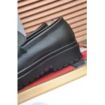 2025年4月10日入荷新品Versaceおすすめ人気メンズ靴本革製ギフト/誕生日/TL工場