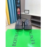 2025年4月10日入荷新品BOTTEGA VENENTA カジュアルシューズ/スニーカー｜メンズ革靴本革製ギフト/誕生日/TL工場