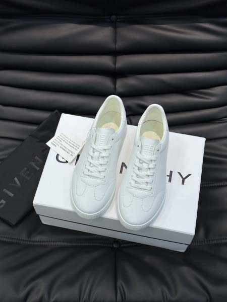 2025年4月10日入荷新品GIVENCHYカジュアルシュー...