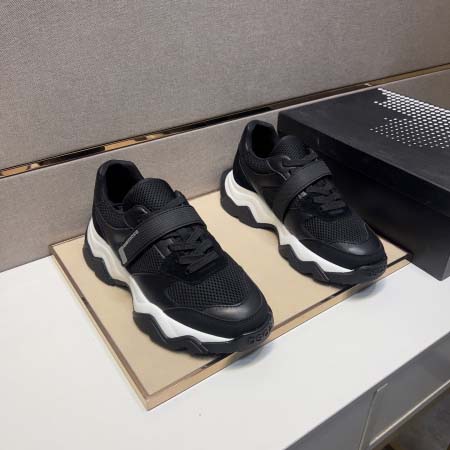 2025年4月10日入荷新品Dsquared2カジュアルシュ...