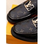 2025年4月10日入荷新品Louis Vuittonカジュアルシューズ/スニーカー｜メンズ革靴本革製ギフト/誕生日/TL工場