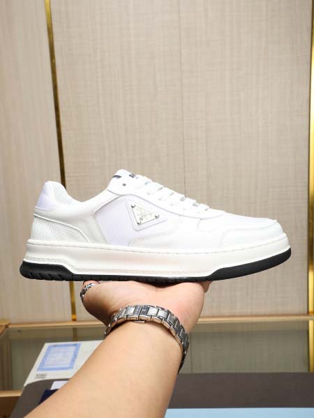 2025年4月10日入荷新品Pradaカジュアルシューズ/ス...