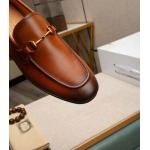 2025年4月11日入荷新品GUCCIカジュアルシューズ/スニーカー｜メンズ革靴本革製ギフト/誕生日/TL工場