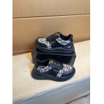 2025年4月11日入荷新品Fendiカジュアルシューズ/スニーカー｜メンズ革靴本革製ギフト/誕生日/TL工場