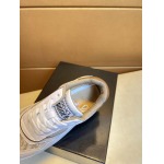 2025年4月11日入荷新品Versaceカジュアルシューズ/スニーカー｜メンズ革靴本革製ギフト/誕生日/TL工場