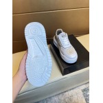 2025年4月11日入荷新品Versaceカジュアルシューズ/スニーカー｜メンズ革靴本革製ギフト/誕生日/TL工場