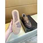 2025年4月11日入荷新品Louis Vuittonカジュアルシューズ/スニーカー｜メンズ革靴本革製ギフト/誕生日/TL工場