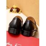 2025年4月11日入荷新品Ferragamoカジュアルシューズ/スニーカー｜メンズ革靴本革製ギフト/誕生日/TL工場