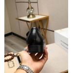 2025年4月11日入荷新品GUCCIカジュアルシューズ/スニーカー｜メンズ革靴本革製ギフト/誕生日/TL工場