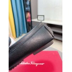 2025年4月11日入荷新品Ferragamoカジュアルシューズ/スニーカー｜メンズ革靴本革製ギフト/誕生日/TL工場