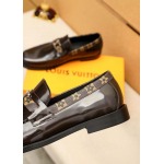 2025年4月11日入荷新品LOUIS VUITTONカジュアルシューズ/スニーカー｜メンズ革靴本革製ギフト/誕生日/TL工場