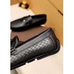 2025年4月11日入荷新品Alexander McQueenカジュアルシューズ/スニーカー｜メンズ革靴本革製ギフト/誕生日/TL工場