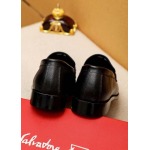 2025年4月11日入荷新品Ferragamoカジュアルシューズ/スニーカー｜メンズ革靴本革製ギフト/誕生日/TL工場