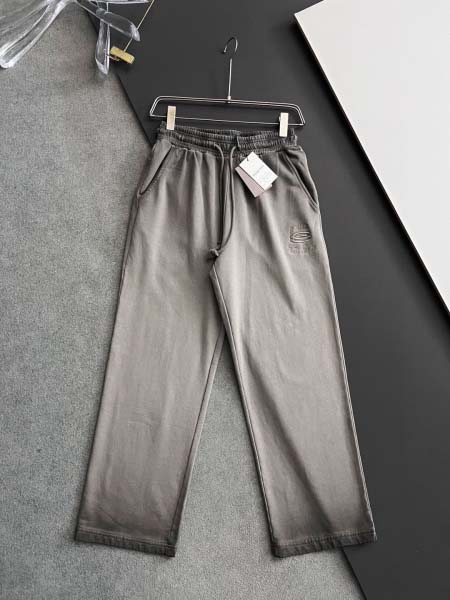 2025年4月14日入荷春夏 新作Balenciagaスラッ...