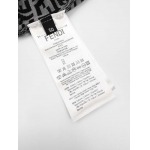 2025年4月17日入荷春夏新作 高級品原版復刻Fendiニットの半袖MOMO工場