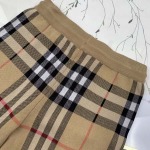 2025年4月9日入荷新作Burberry半ズボン 超厳選★誕生日プレゼント/結婚祝い/内祝い/贈り物/YI+YI工場M-XXL