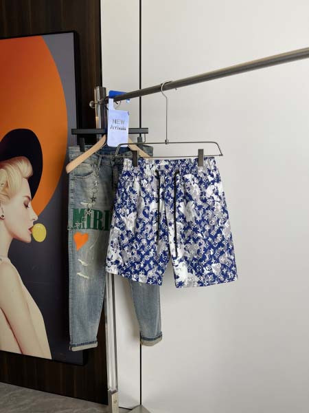 2025年4月18日入荷新作Louis Vuitton半ズボ...