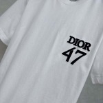 2025年4月19日入荷新作Dior半袖Tシャツ 超厳選★誕生日プレゼント/結婚祝い/内祝い/贈り物/YI+YI工場S-XXL