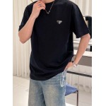 2025年4月19日入荷新作Prada半袖Tシャツ 超厳選★誕生日プレゼント/結婚祝い/内祝い/贈り物/YI+YI工場S-XXL