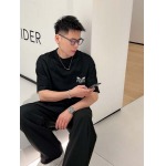 2025年4月19日入荷新作FENDI半袖Tシャツ 超厳選★誕生日プレゼント/結婚祝い/内祝い/贈り物/YI+YI工場S-XXL