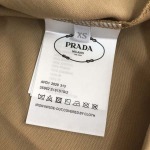 2025年4月20日入荷新作Prada半袖Tシャツ 超厳選★誕生日プレゼント/結婚祝い/内祝い/贈り物/YI+YI工場S-XL