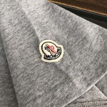 2025年4月20日入荷新作Moncler半袖Tシャツ 超厳選★誕生日プレゼント/結婚祝い/内祝い/贈り物/YI+YI工場S-XL