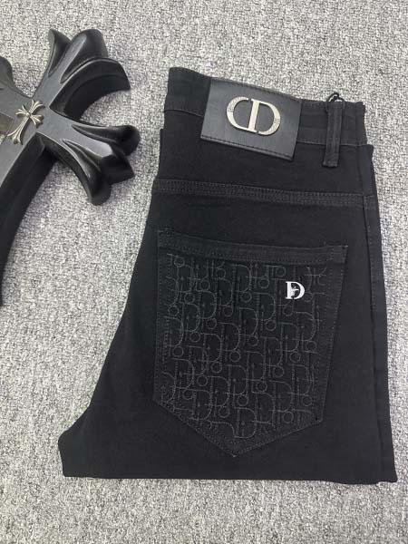 2025年4月21日入荷春夏新作Diorジーパン★誕生日プレ...