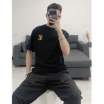 2025年4月21日入荷新作Louis Vuitton半袖 Tシャツ★誕生日プレゼント/結婚祝い/内祝い/贈り物/YI+YI工場S-XXL