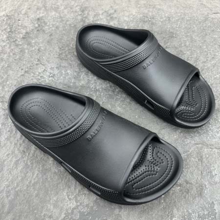 2025年4月22日入荷新品Balenciaga男女兼用原版...