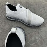 2025年4月23日入荷新品Givenchy男女兼用原版復刻 ブランド靴本革製ギフト/誕生日/CT工場