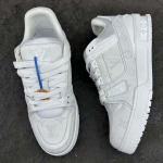 2025年4月23日入荷新品Louis Vuitton男女兼用原版復刻 ブランド靴本革製ギフト/誕生日/CT工場